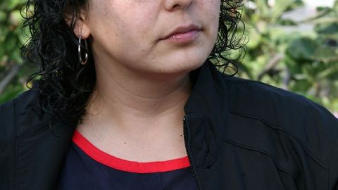 La Asambleísta Cristina García durante su primera caminata mensual, el sábado en Bellflower.