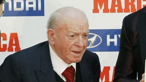 Hospitalizan a Alfredo Di Stéfano en España.