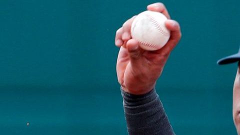 Canó brillo en el triunfo de los Yankees en Cleveland.