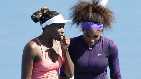 El equipo estadounidense de la Copa Federación se blinda con las hermanas Williams.