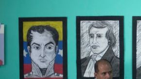 Los centros de votación abrirán a las seis de la mañana y cerrarán a las seis de la tarde, salvo que hayan electores en espera para votar.