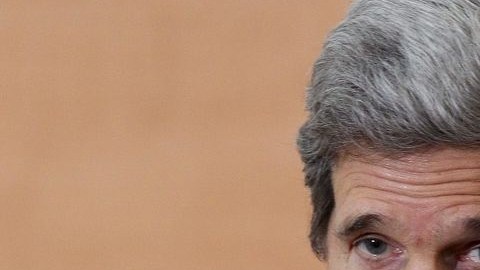 Kerry realiza una visita programada a Corea del Sur.