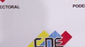 En estos mensajes, el grupo alude a “fraude electoral” y pide a los seguidores del mandatario que sigan a Lulzsecperu.