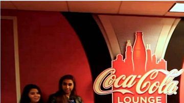 En su visita a Chicago la semana pasada en las instalaciones de la radiodifusora El Patrón 95.5 FM, el grupo se sentó con sus seguidores.