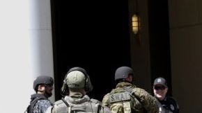 El FBI y la policía de Boston negaron hoy que se haya producido el arresto de un sospechoso, aunque que varios medios estadounidenses aseguraran lo contrario.
