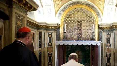 El papa Francisco externó su pesar por lo ocurrido en Texas.