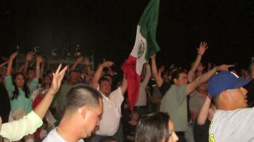 Un espíritu festivo mexicano y de apoyo al 'Canelo' se dio previo a la pelea de Saúl Álvarez en el Alamodome de San Antonio.