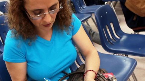Reyna Bonill, en el consulado salvadoreño.