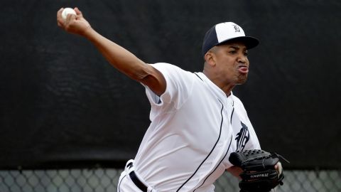 El dominicano Dotel estará en la lista de lesionados 5 días, por una inflamación en el codo derecho.