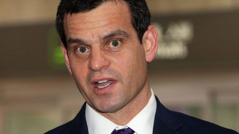 El Departamento del Tesoro identificó a Kassem Rmeiti for Exchange y Halawi Exchange como “preocupaciones primarias de lavado de dinero”. En la foto,  David Cohen, subsecretario de la agencia.