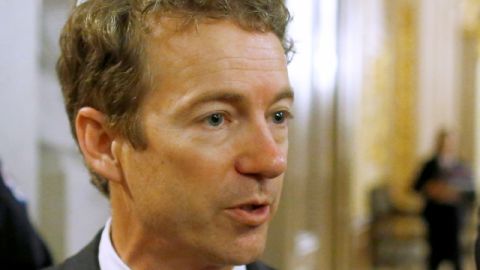 El senador Rand Paul buscaría poner una pausa en la reforma migratoria.