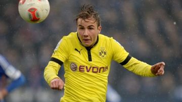 Mario Goetze pasará del Borussia Dortmund  al Bayern Munich.