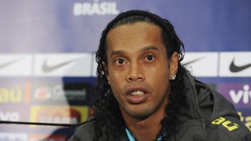 Ronaldinho será otra vez titular.