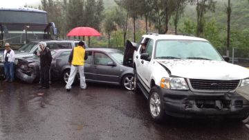 El mal clima es constante en la carretera Monterrey Saltillo.