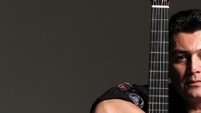 José Manuel Figueroa presentó enLos Ángeles su nuevo disco 'Rosas y espinas'.