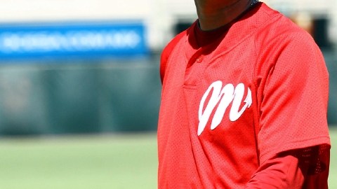 Esteban Loaiza