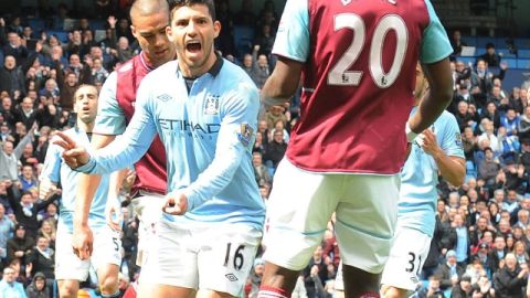 Sergio Aguero (C) of Manchester City celebrates Manchester City and West Ham United at the Etihad Stadium in Manchester.