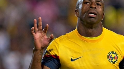 El ecuatoriano Christian Benítez, del América, consiguió un triple ante Tuzos