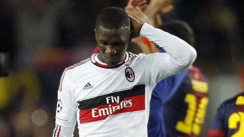 El astro caleño del Milan Cristian Zapata, en una foto de archivo que fue tomada en un partido frente al Barcelona.