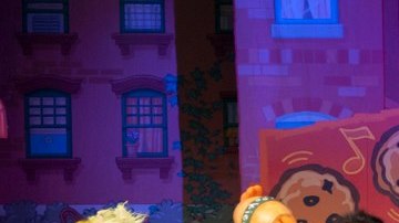 Elmo y sus amigos de Plaza Sésamo deleitarán al público hispano con un concierto el 5 de mayo.