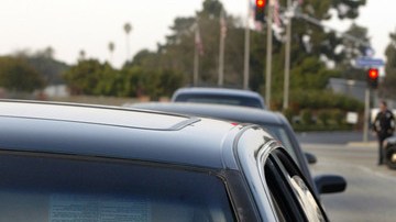 Según datos recopilados por el DMV, unas 48,000 personas han perdido el derecho de conducir.