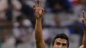 Ezequiel Orozco celebra el triunfo de Necaxa sobre UAT.