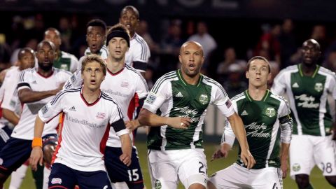 Los Timbers llegan a siete partidos sin perder y Revolution no gana como visitante.