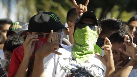 Integrantes de la pandilla Mara Salvatrucha (MS).