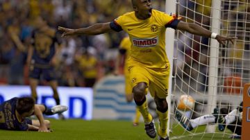 El ecuatoriano es el primer tricampeón goleador del América desde Enrique Borja en los años 70.