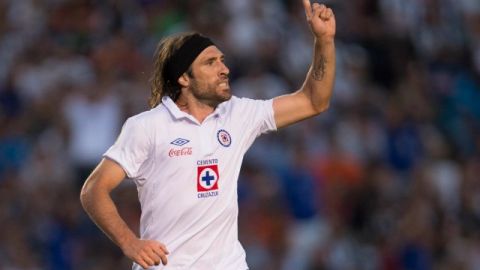 Mariano Pavone colaboró con tres goles en el triunfo 5-1 de la Máquina sobre Tigres