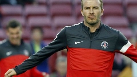 David Beckham elogia la labor de Alex Ferguson como técnico