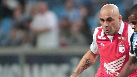 El cuadro de Porto Alegre busca su pase en la altura de Bogotá ante el Santa Fe.