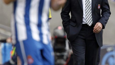 El DT del Espanyol de Barcelona, Javier Aguirre, está listo para recibir a los merengues en juego de la  fecha 35 de la Liga Española.