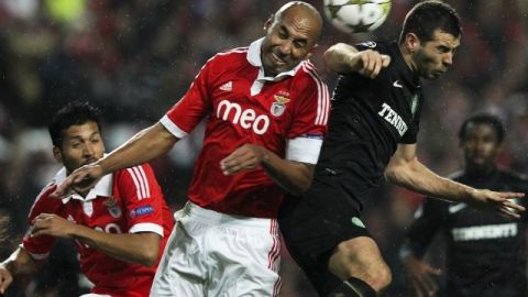 Luisao (izquierda) dice que están conectrados plenamente en la final de la Liga Europa