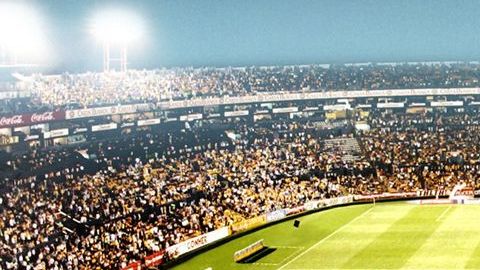 Vista del Estadio Universitario de la UANL, que en tres semanas será ampliado en 12,000 butacas.