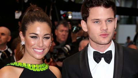 Blanca Suárez y Jeremy Irvine, ganadores del rofeo Chopard, la misma noche en el que la firma joyera sufrió el robo.