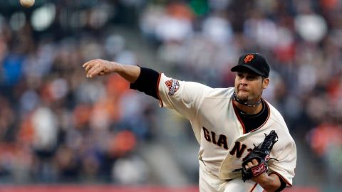 Ryan Vogelsong logró su segundo éxito del año.