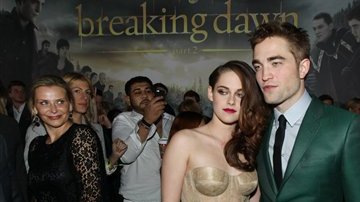La pareja de la saga "Crepúsculo" aún sigue buscando un punto final a su relación