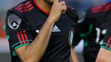 Carlos Vela vistiendo la camiseta de México el 3 de junio de 2010.