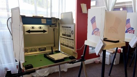 Se ha observado poca asistencia de votantes en el Distrito 1 de Los Ángeles, durante la segunda vuelta de las elecciones locales.