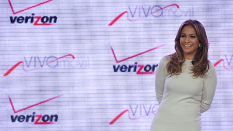 Jennifer López debuta en otros escenarios.