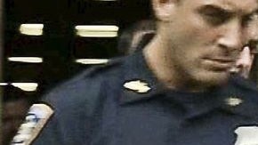 Amanda Bynes uso una espantosa peluca rubia para proteger su identidad en el tribunal de Manhattan.