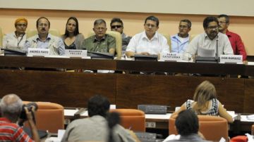 El Gobierno colombiano y las Fuerzas Armadas Revolucionarias de Colombia (FARC) anunciaron que han llegado a un acuerdo sobre el tema de la tierra.