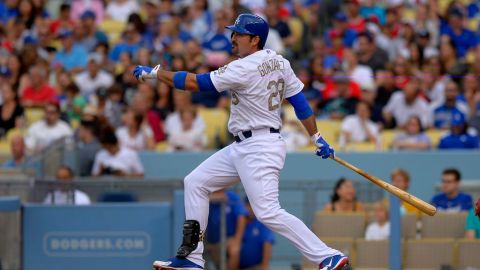 Adrián González se fue de 4-4 con mismo número de anotadas.