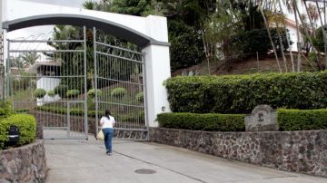 Las autoridades allanaron residencias  en Santa Ana, Costa Rica, como parte de la pesquisa.