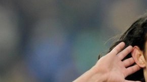 Edison Cavani dice que solo piensa en el Nápoles