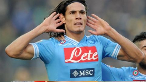 Edison Cavani dice que solo piensa en el Nápoles