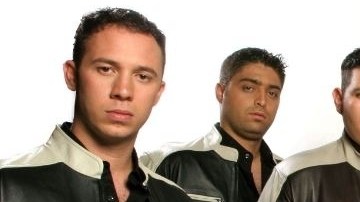 "Puño de diamantes" es el sencillo promocional del disco "Libre por naturaleza".