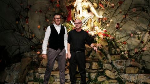 Stefano Gabbana (izqda) y Domenico Dolce están acusados de haber omitido la declaración de ingresos y de haber dado informaciones falsas.