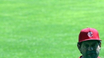 José Saturnino Cardozo, DT de los Diablos Rojos.
